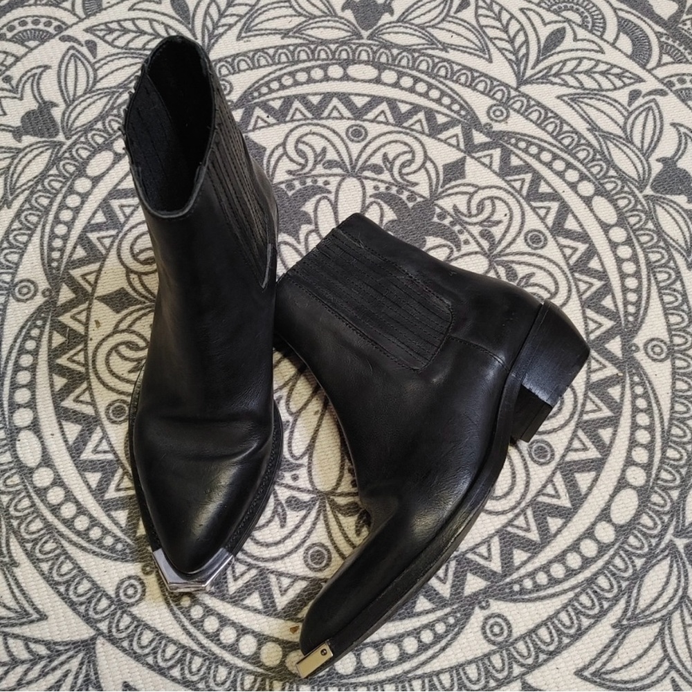 Free People Black Leather Western Ankle Boots Size 36